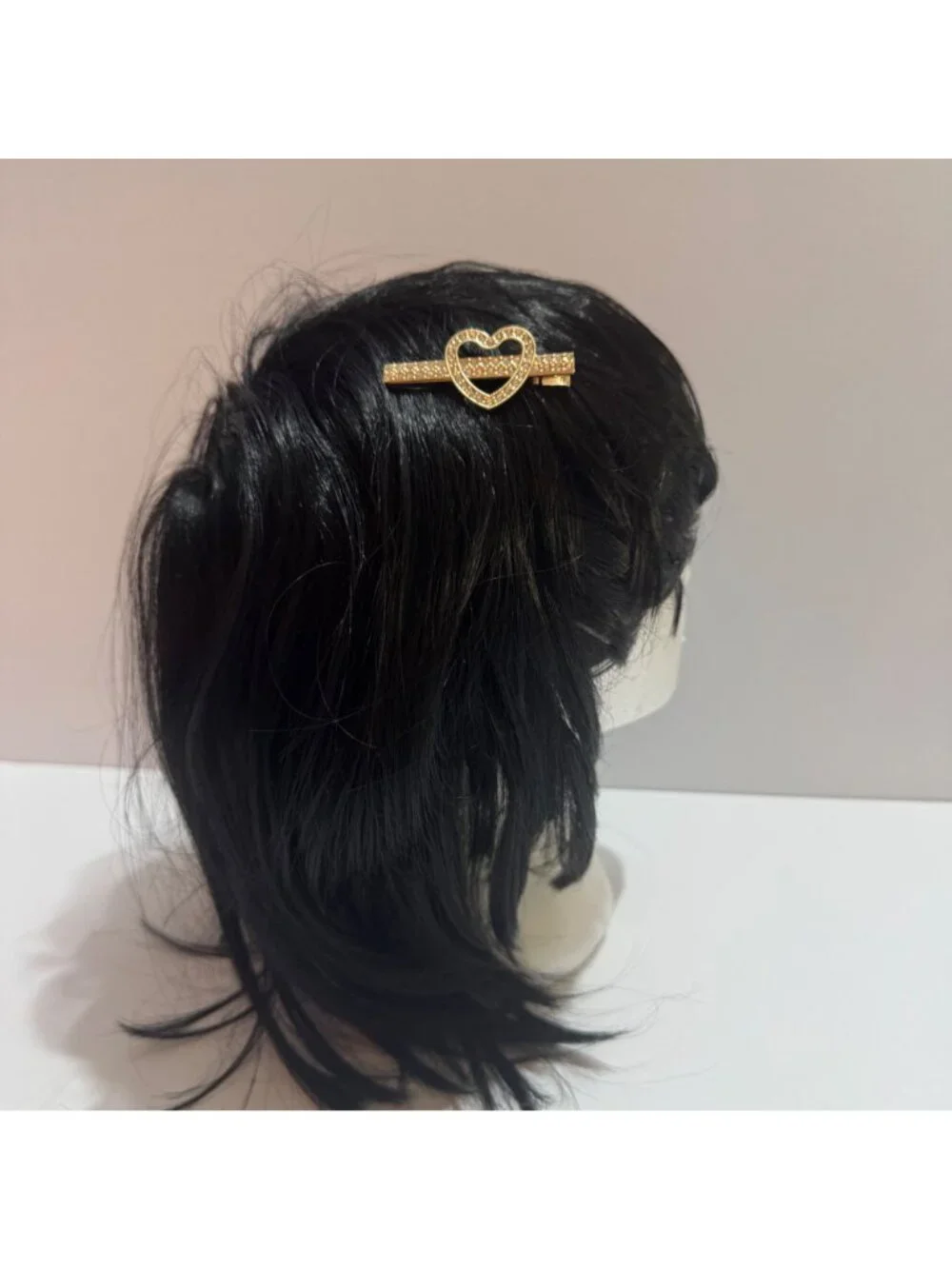 Heart-Shaped Gold Hair Clip With Rhinestones Decorative Design New